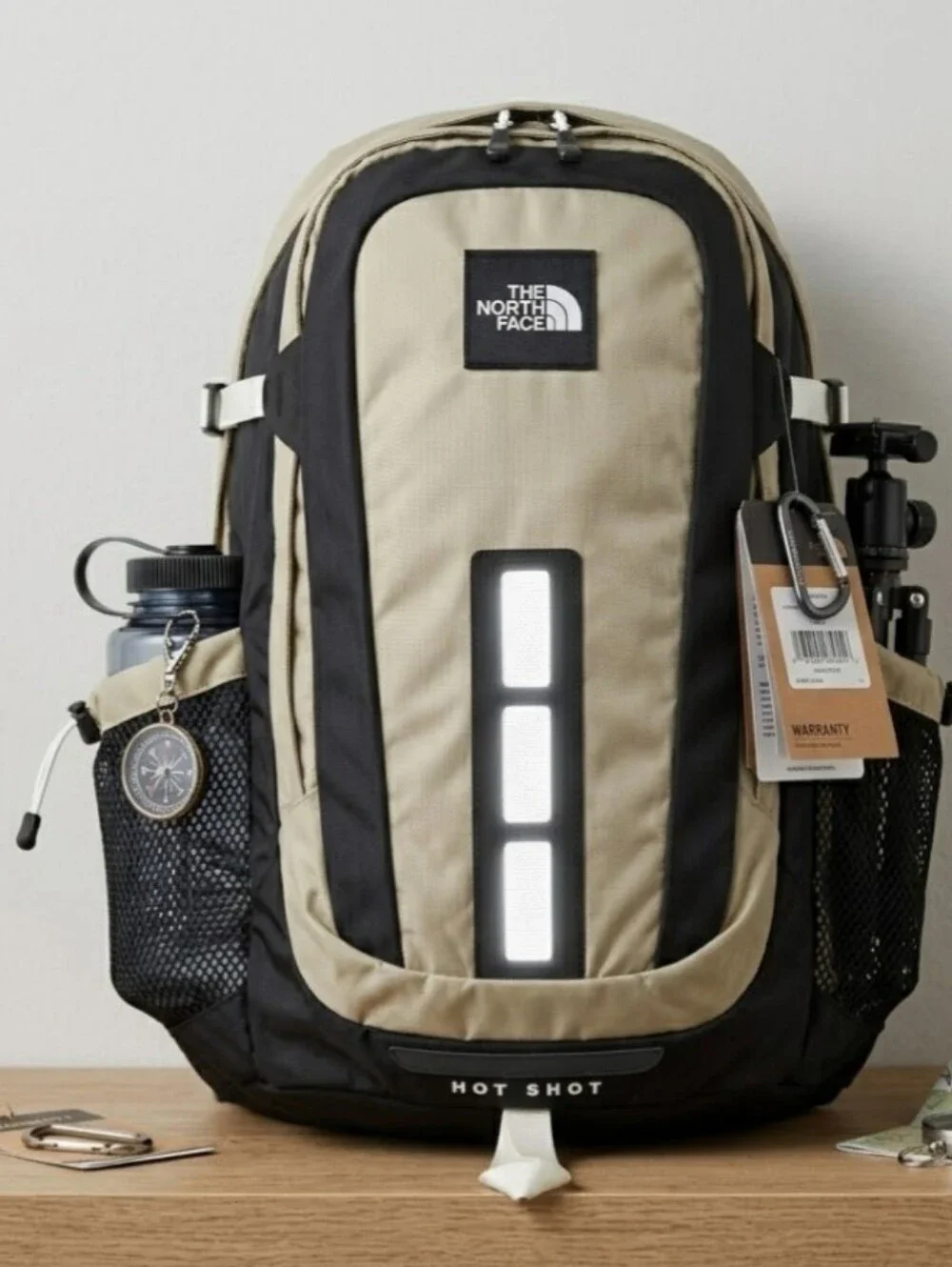 NEW! The North Face Men’s Beige and Black Backpack NWT